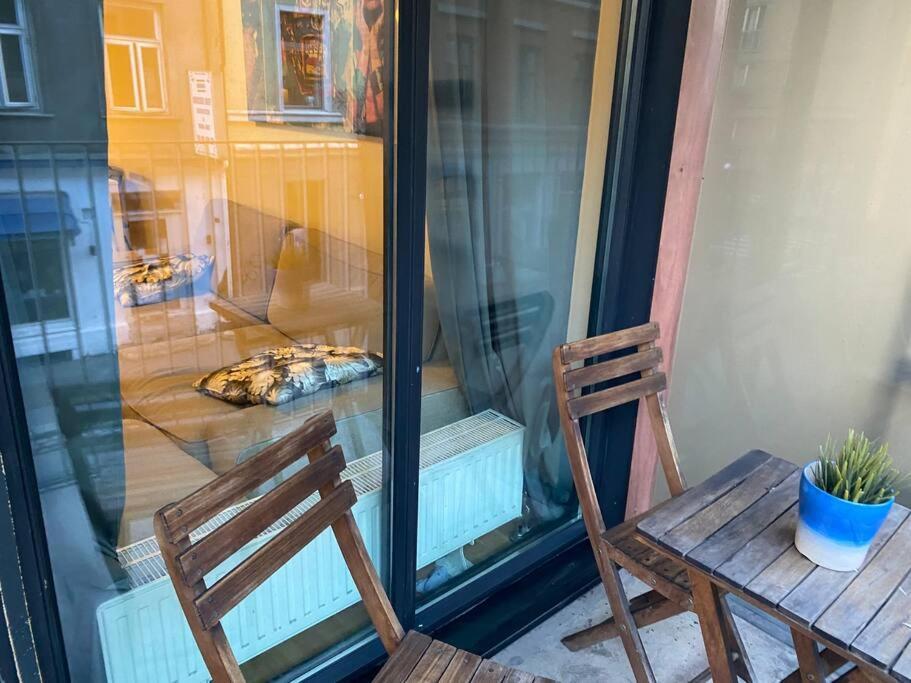 Leilighet Midt I Oslo Sentrum 2 Soverom Og Stue Luaran gambar